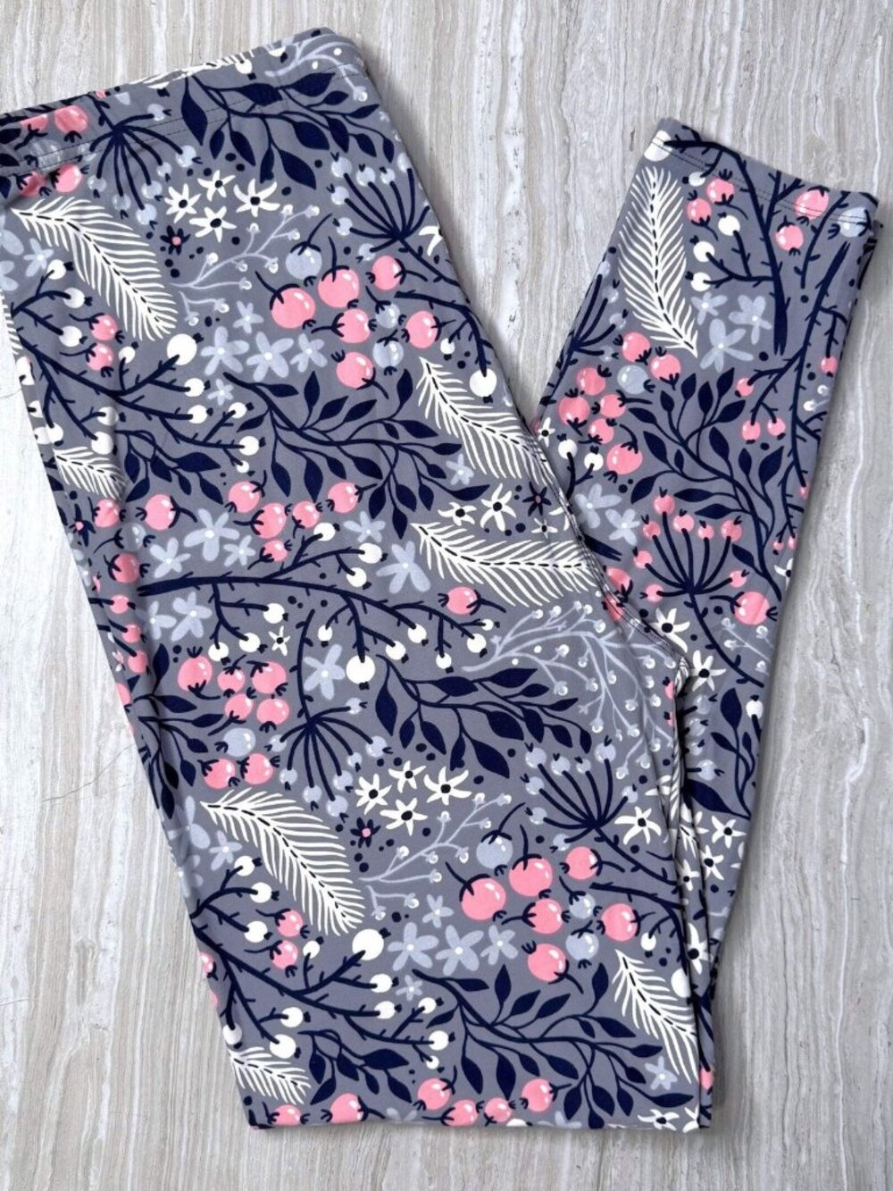 "Pink Buds" LNC Womens Full Length Buttery Soft Leggings Size 3x-5x
